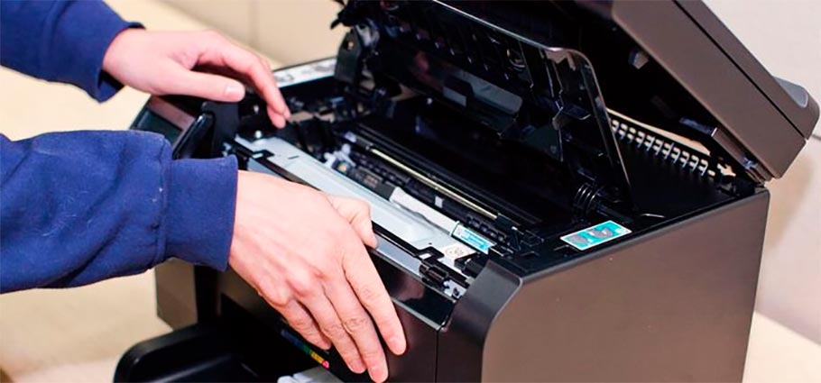 Проверка, почему принтер чернит и пачкает бумагу при печати