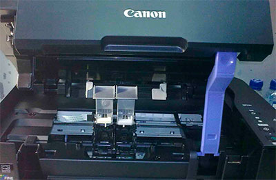 как установить принтер canon на подставку
